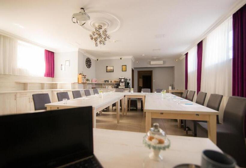 בית מלון כפרי Wróblewscy