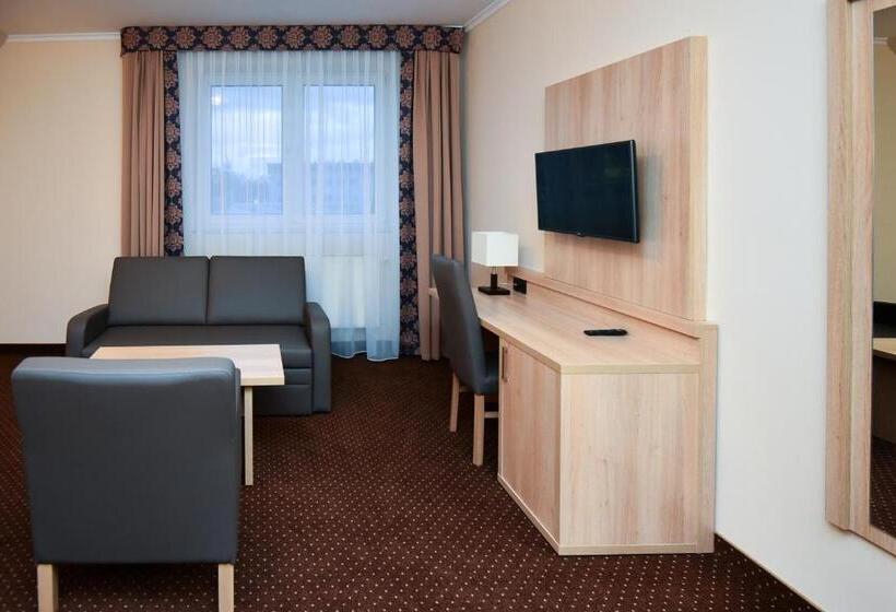 Motel Db2000