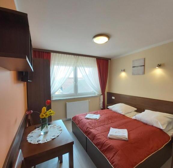 ベッドアンドブレックファースト Pensjonat Willa Szarotka