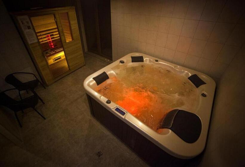 تختخواب و صبحانه Willa Izbica Karpacz