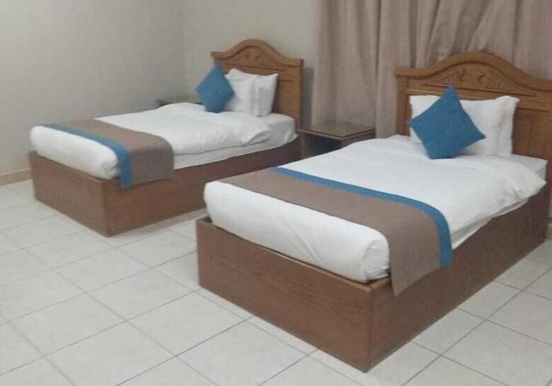 Отель Al-muteb Suites Khreis