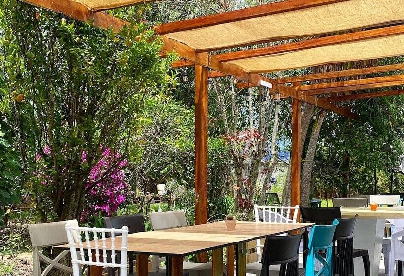 تختخواب و صبحانه Casa Skema   Garden