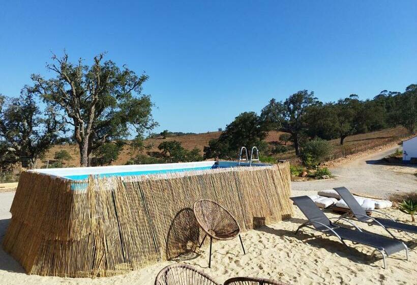 Отель Herdade Da Maceira