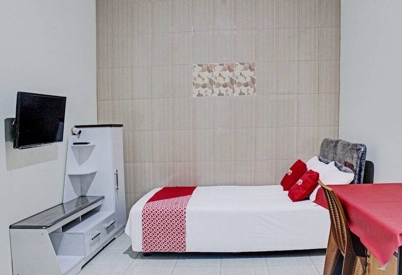 هتل Oyo 92244 Mariko S House