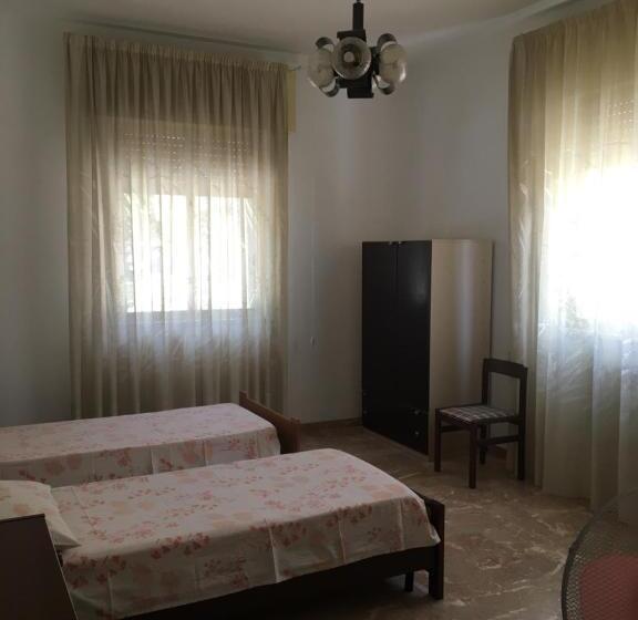 Pensão Affittacamere Al Piano Terra