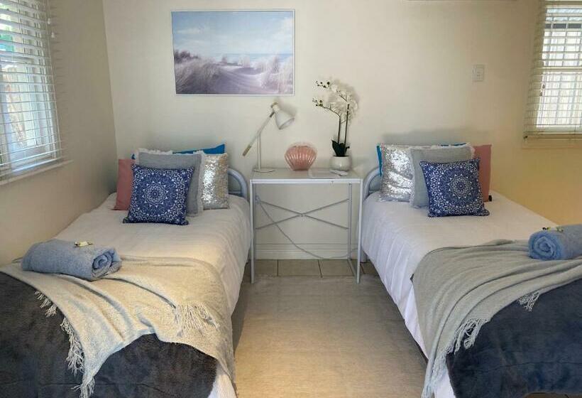 펜션 Cosy Haven For Females Only Or Females & Child/ren