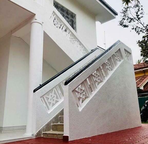 Пансион Free Spirit Villa Maravila