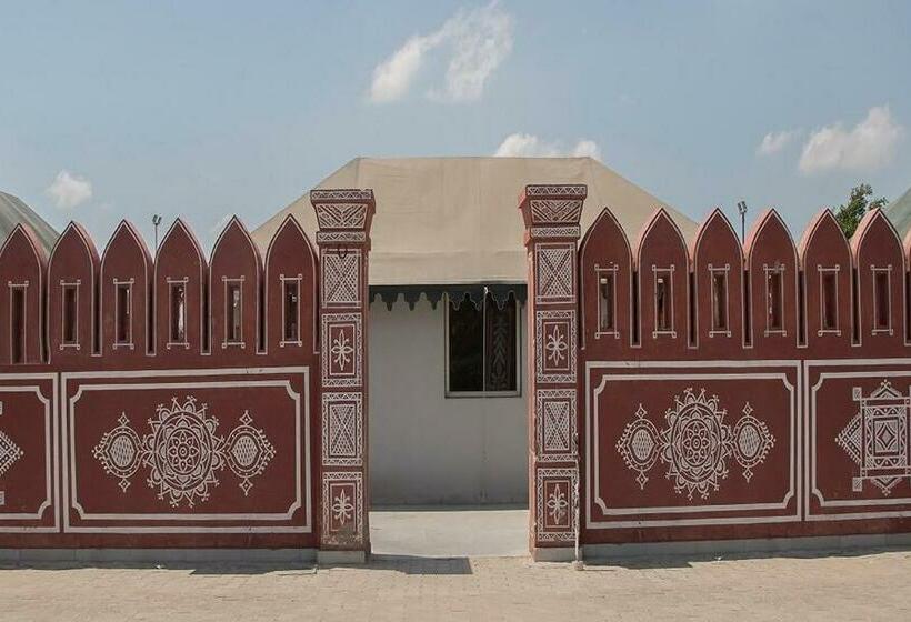 The Kasbah Resort