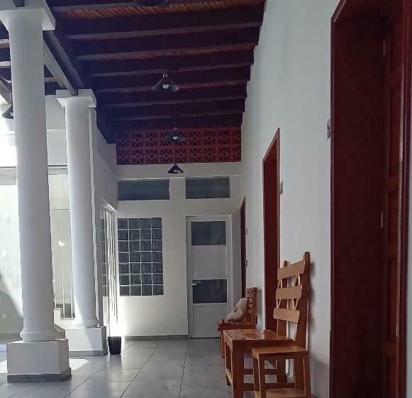 ユースホステル El Salto De Camela Vera Y Espín