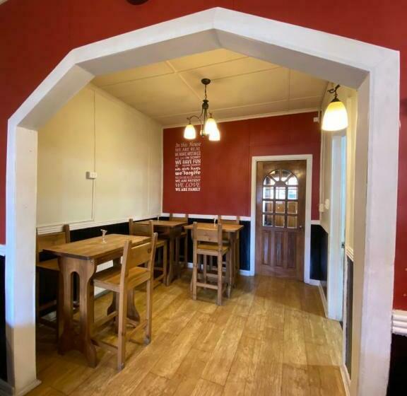 住宿加早餐 Kawi Hostel