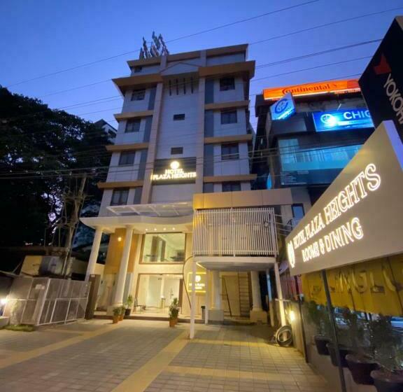 Отель Plaza Heights By Rak Rooms, Mangaluru