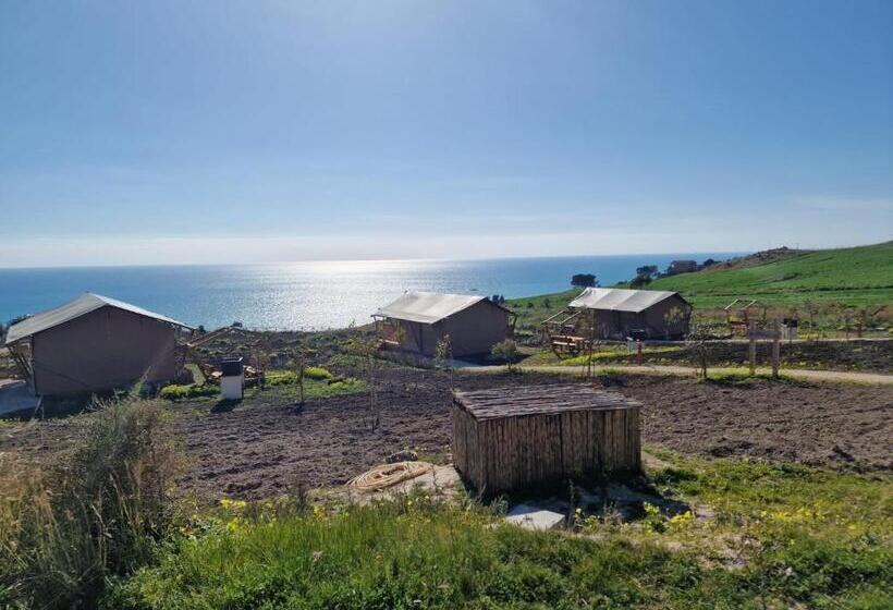 فندق Tendu  Punta Bianca Glamping Camp