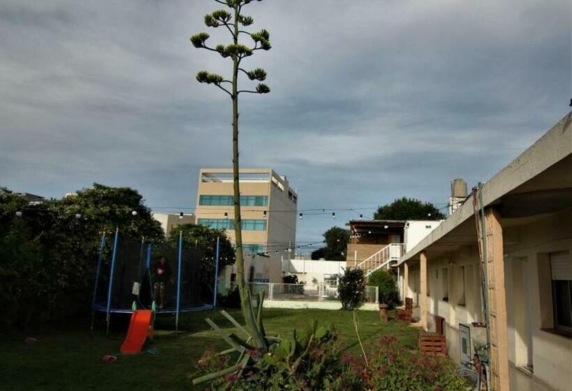 ユースホステル Alojamiento Medanos Del Golfo