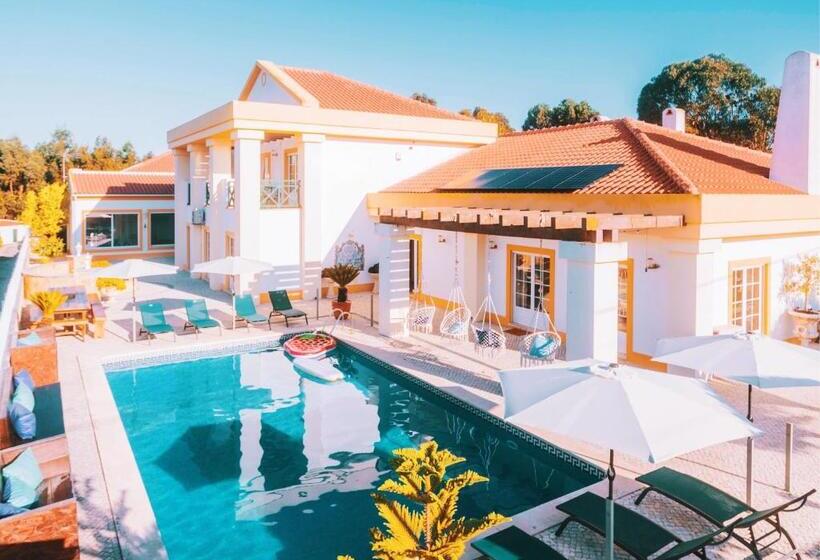 הוסטל Cliff Surf House