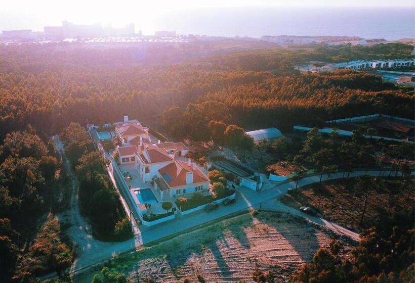 הוסטל Cliff Surf House