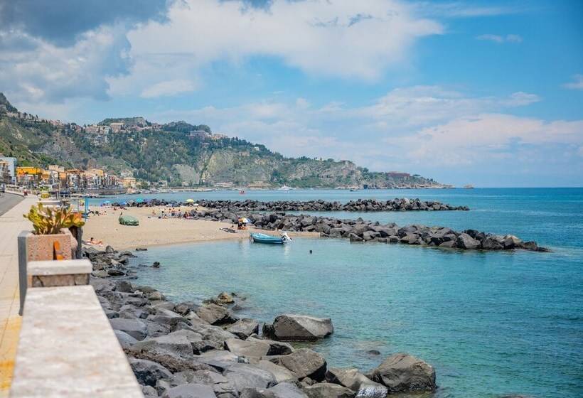تختخواب و صبحانه Naxos Marina Bay