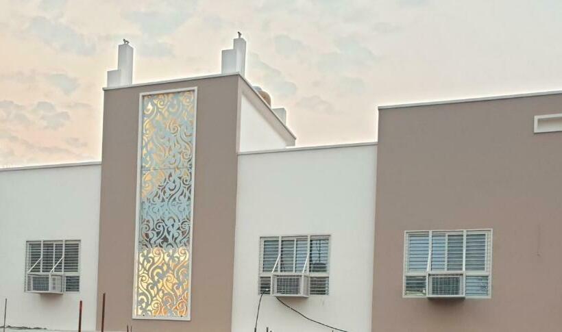 Отель Rama Residency