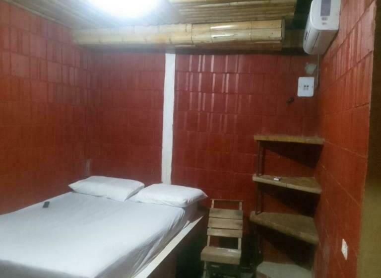Pensão Hostal La Ventana