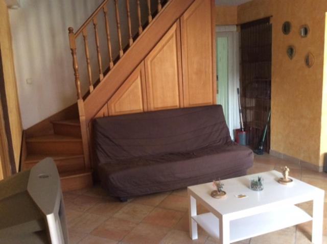 Пансион étages Privée Pour 4 Personnes 2 Chambres Et 1 Sale De Bain I