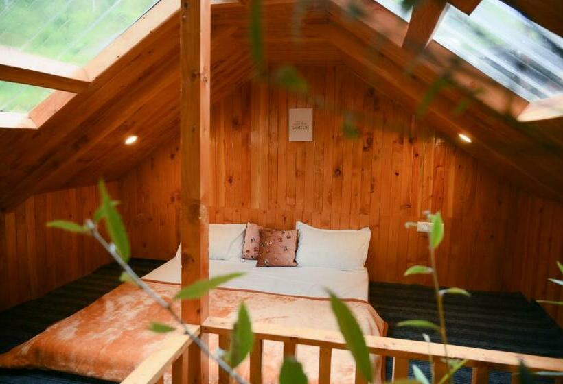 مبيت وإفطار Cliff Haven Treehouse & Cottages Jibhi
