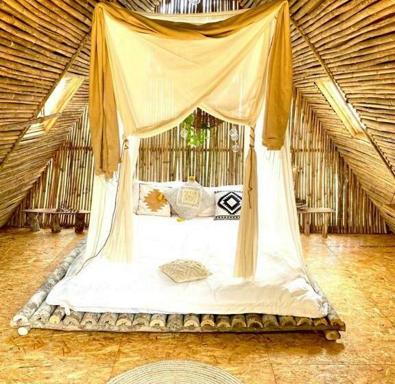 Отель Hem Eco Farm & Stay