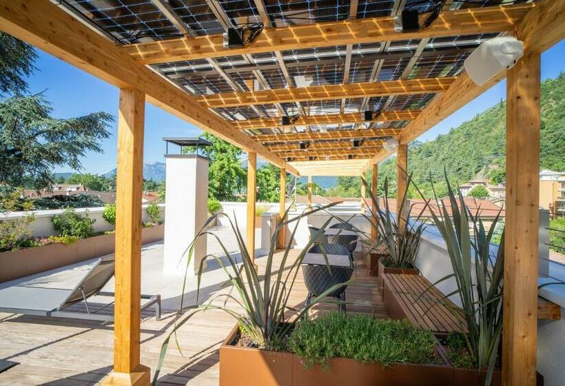 Pension Wellness & Smart Suites