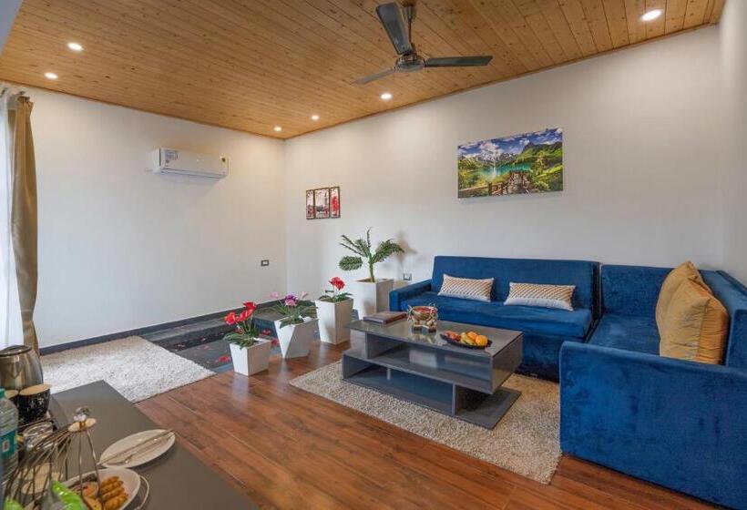 Anantum Gateway Resorts