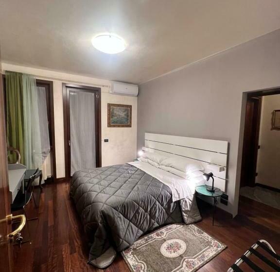 ベッドアンドブレックファースト Residenza Borgo San Rocco