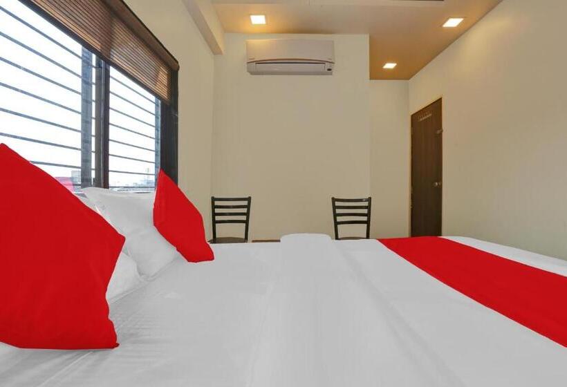 ホテル O Nandi Palace Lodging And Boarding