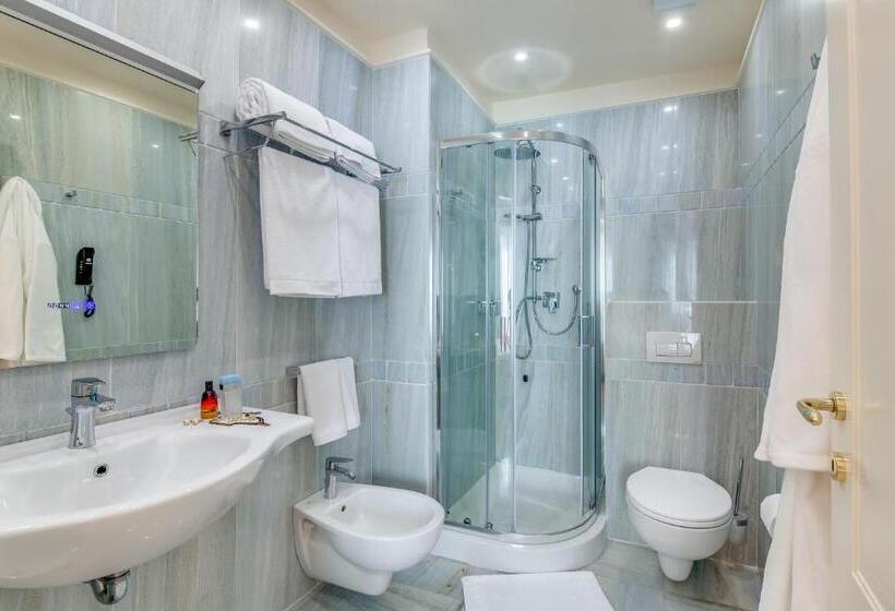 هتل La Paloma Blanca