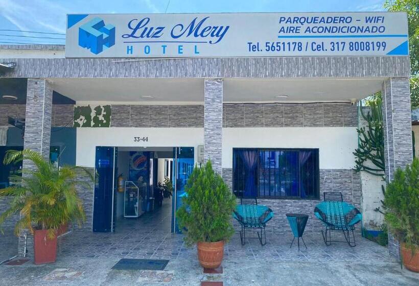 هتل Luz Mery