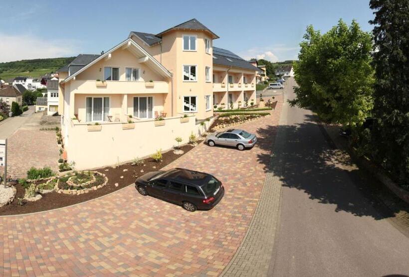 ホテル Weingut Matthias Dostert / Culinarium