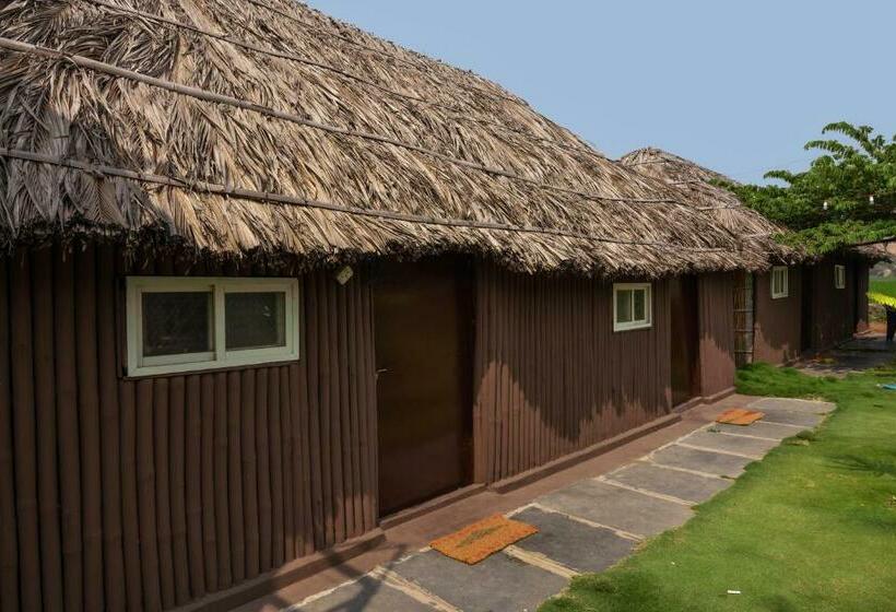 Пансион Hippie Land Hampi