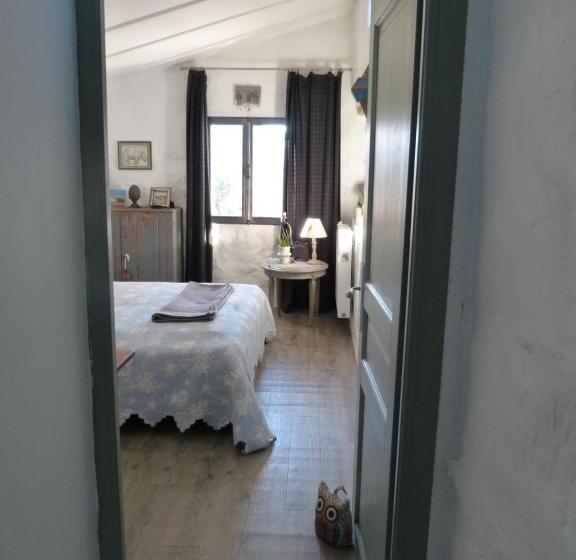 ベッドアンドブレックファースト Bergerie Balbonne