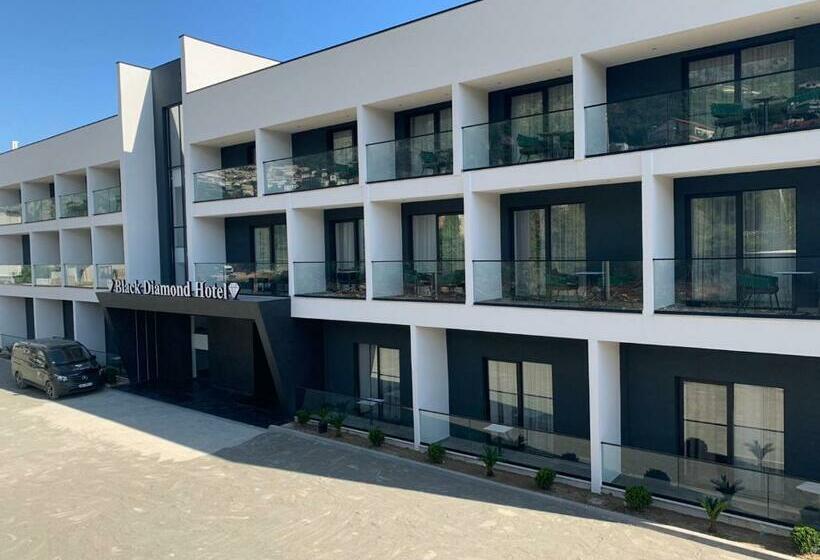 Black Diamond Hotel Dhermi