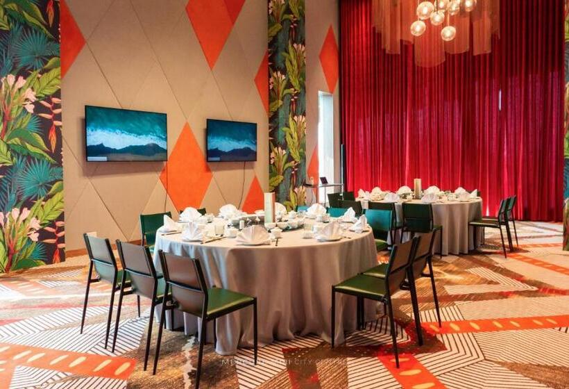 هتل Mercure Miri City Centre