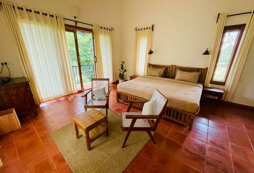 Отель Thottam Farmstay Kuttikkanam