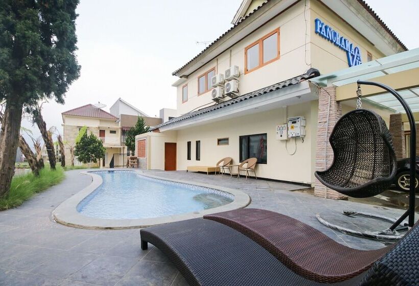 پانسیون Twospaces Living At Panorama Villas