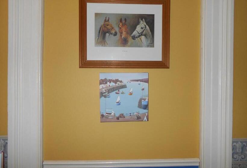 צימר Cranborne Guest Accommodation Exclusively For Adults