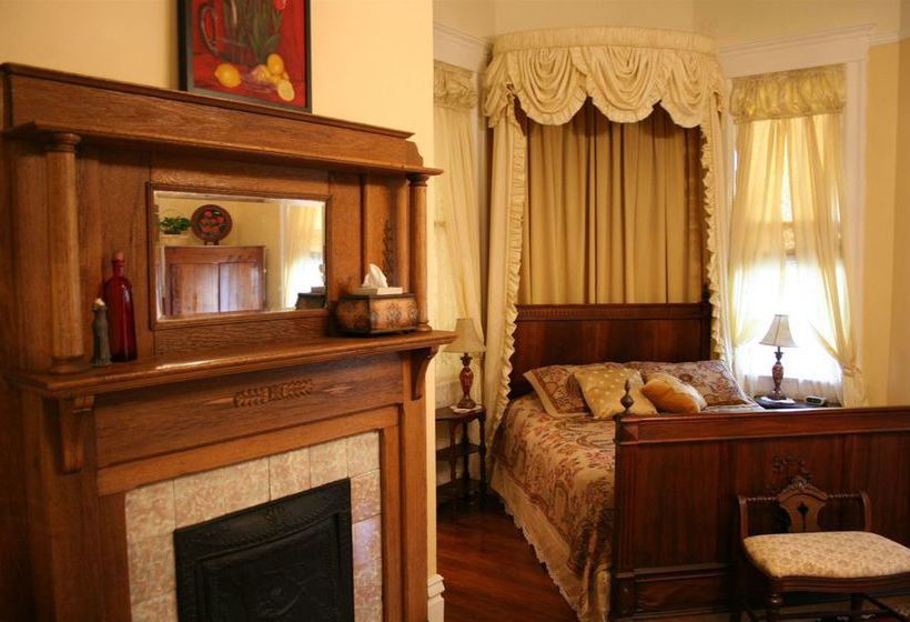 Bisland House Bed And Breakfast