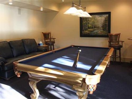 Dragonfly Dock Bed And Breakfast