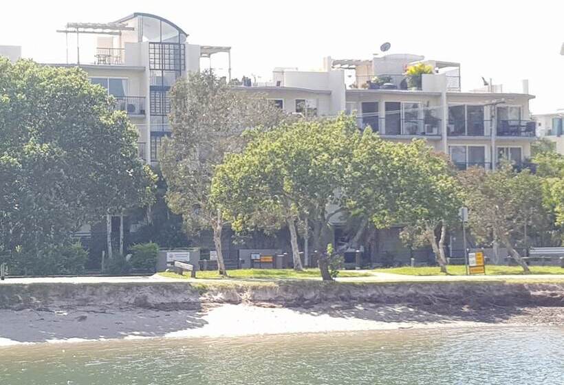 Excellsior Apartments