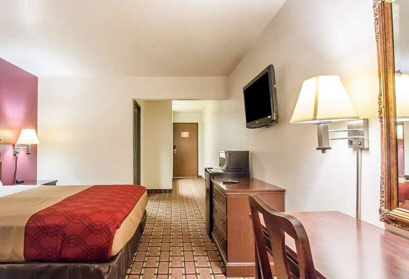 בית מלון כפרי Econo Lodge