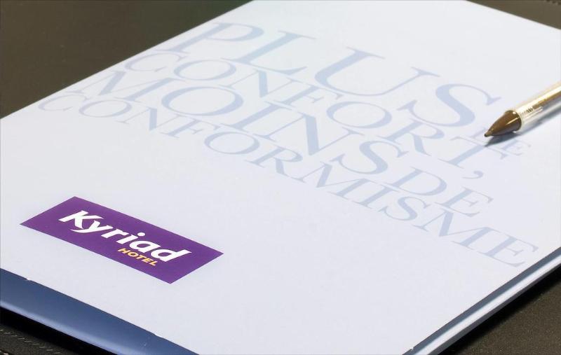 ホテル Kyriad Saint Quentin En Yvelines  Montigny