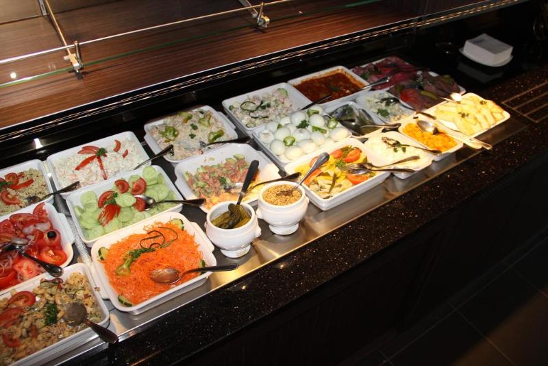 ホテル Kyriad Saint Quentin En Yvelines  Montigny