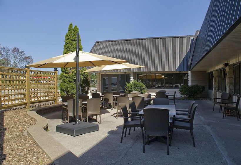 בית מלון כפרי Mohawk Inn And Conference Centre