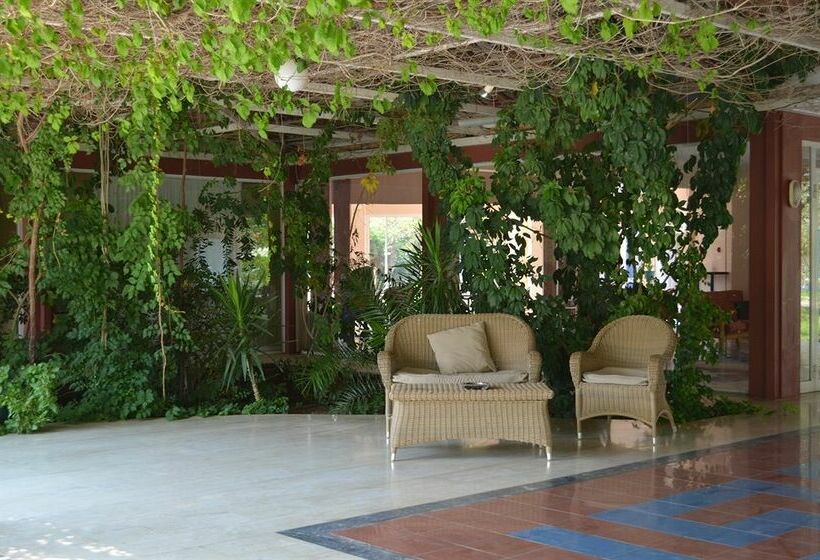 Отель Paleros Resort