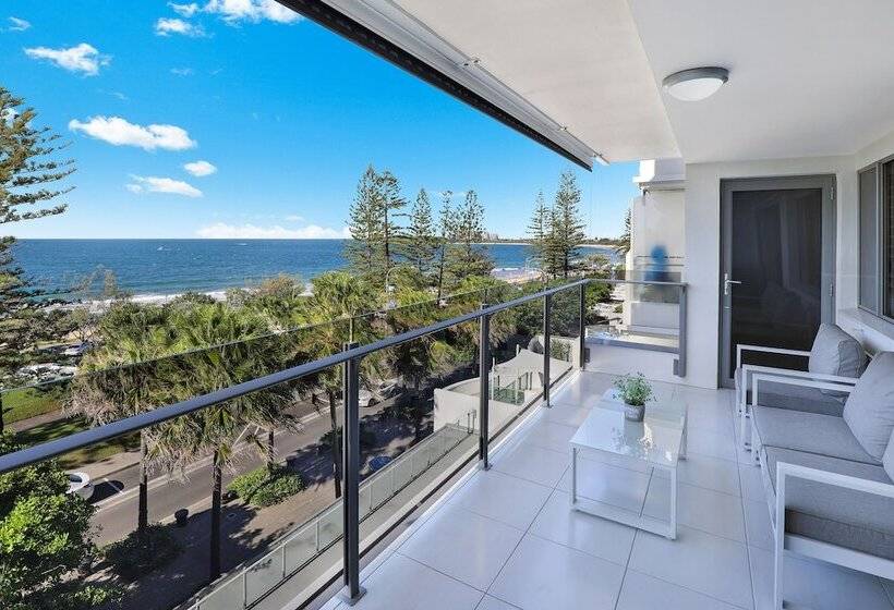 Malibu Apartments