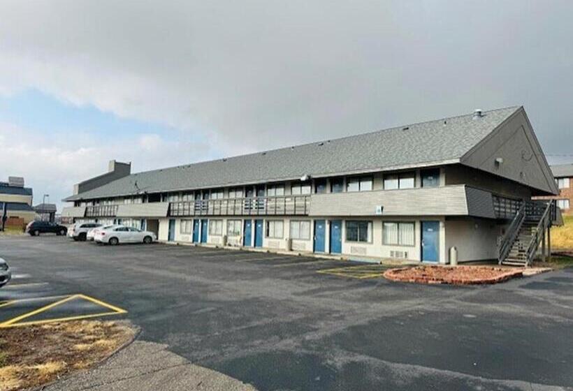 Motel 6 Cedar Rapids, Ia