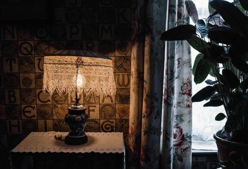 St Benedict   Victorian Bed And Breakfast